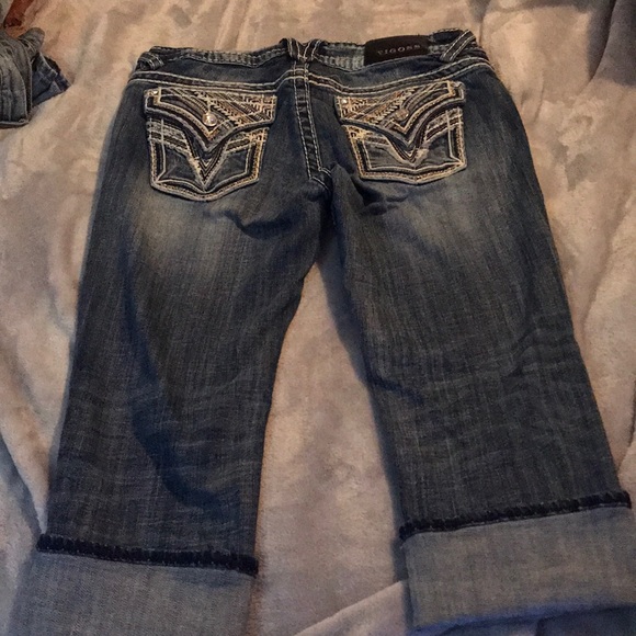 Capris - Picture 2 of 5